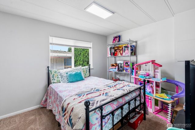 5532 Mountain Greens Lane SE, Lacey, WA 98503