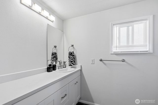 5532 Mountain Greens Lane SE, Lacey, WA 98503