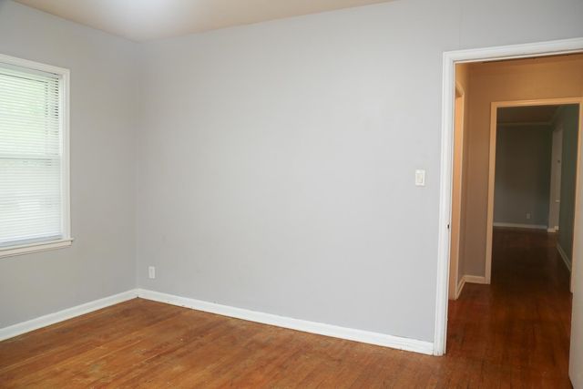 2046 N Payne Ave, Wichita, KS 67203