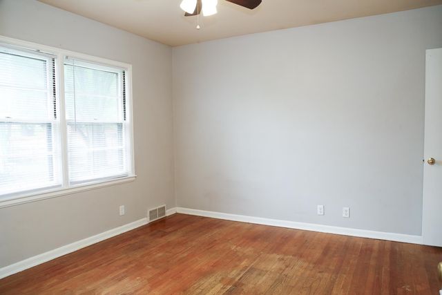 2046 N Payne Ave, Wichita, KS 67203