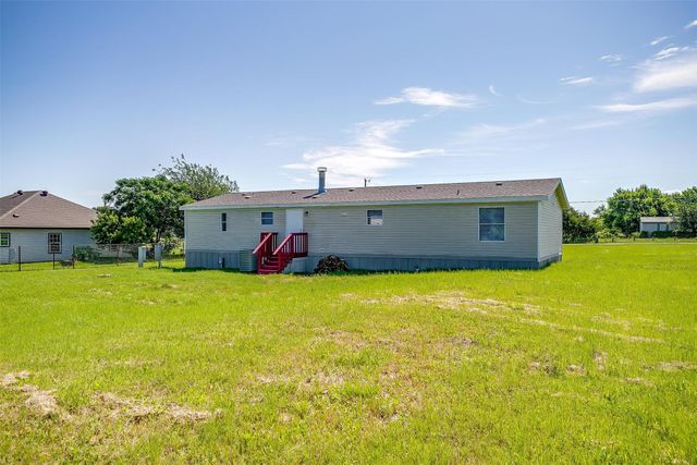 129 Clay Court, Springtown, TX 76082