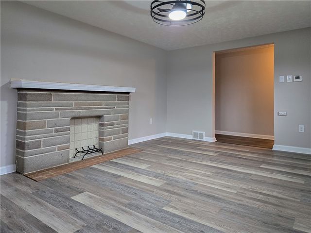 3216 Brodhead Road, Center Twp, PA 15001