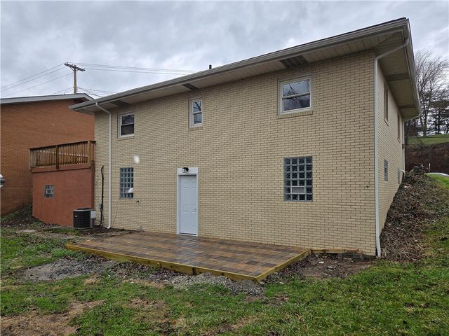 3216 Brodhead Road, Center Twp, PA 15001