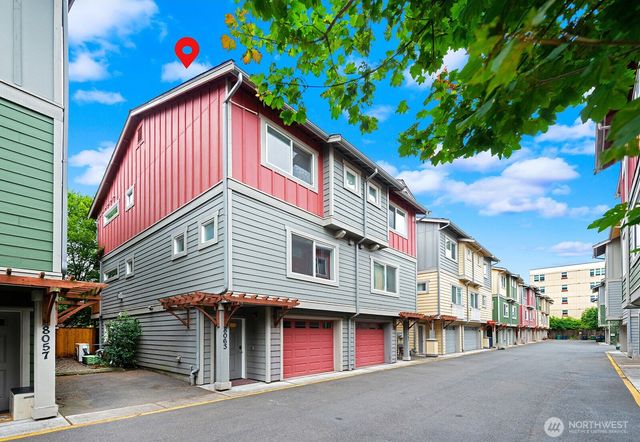 8063 165th Lane NE, Redmond, WA 98052