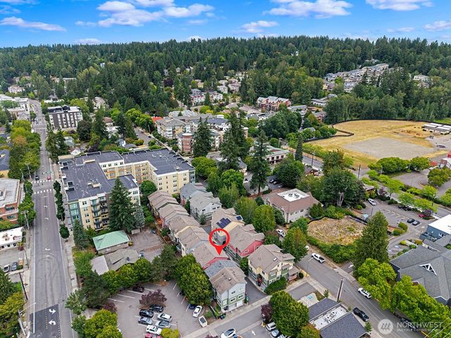 8063 165th Lane NE, Redmond, WA 98052