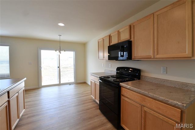 601 Fence Row Drive, Wentzville, MO 63385