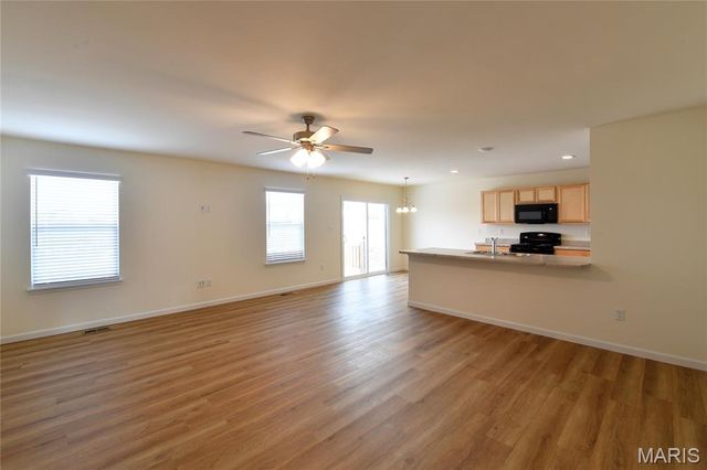 601 Fence Row Drive, Wentzville, MO 63385