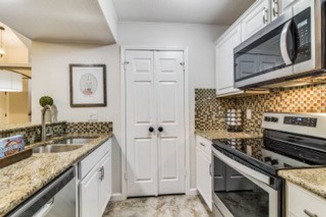 819 Binbrook Drive, Mesquite, TX 75149