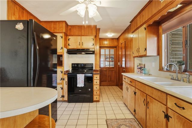 129 Boorom Place, Horseheads, NY 14845