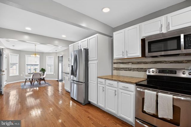 6422 HORSESHOE RD E, Clinton, MD 20735