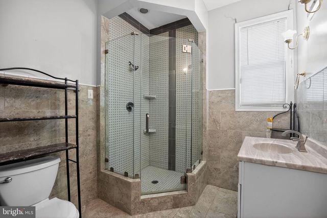 6422 HORSESHOE RD E, Clinton, MD 20735