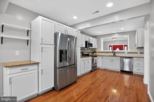 6422 HORSESHOE RD E, Clinton, MD 20735