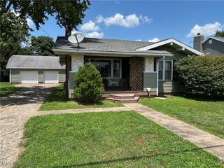 40 Masonic Park Lane, Marietta, OH 45750