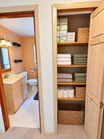1765 Creston Street, Muskegon, MI 49445