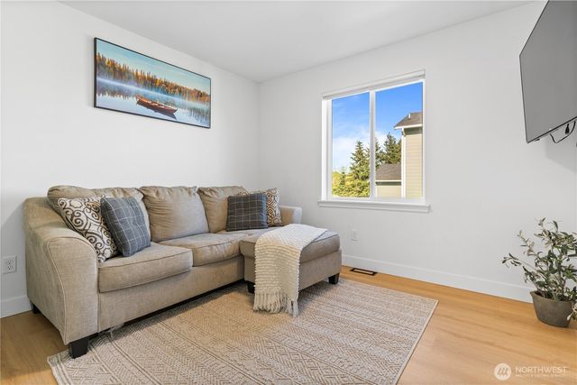 2086 Thornton St, Ferndale, WA 98248