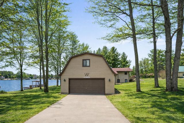 452 Gitchegumee Drive, Buckley, MI 49620