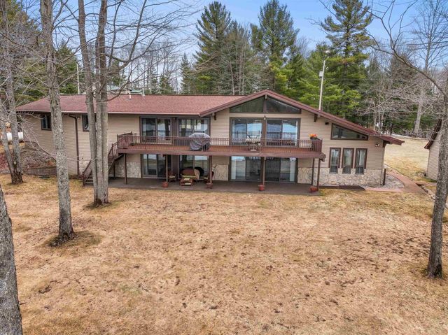 452 Gitchegumee Drive, Buckley, MI 49620