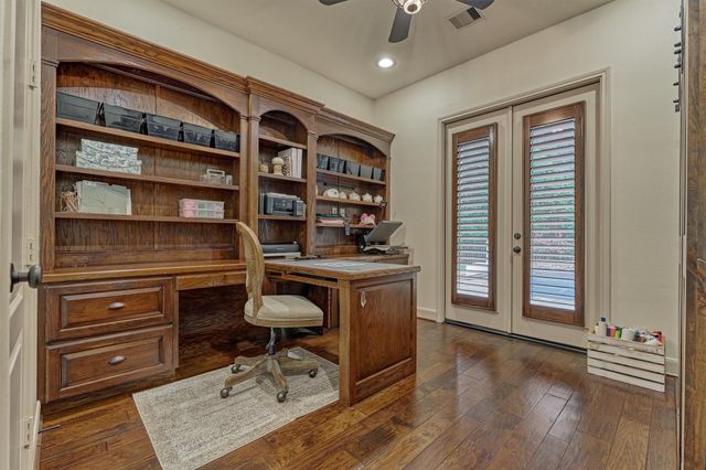 119 Grove Clover Lane, Montgomery, TX 77316