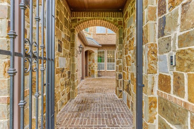 119 Grove Clover Lane, Montgomery, TX 77316