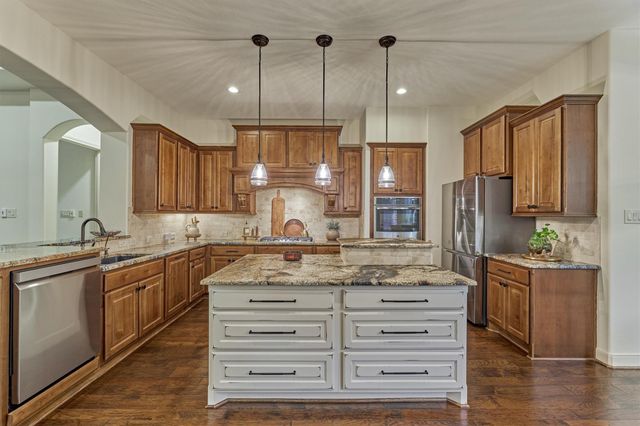 119 Grove Clover Lane, Montgomery, TX 77316