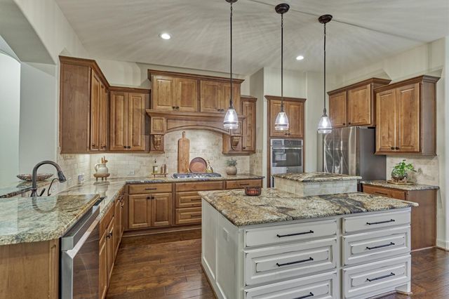 119 Grove Clover Lane, Montgomery, TX 77316