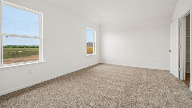 275 Mustang Lake CIR, Buda, TX 78610