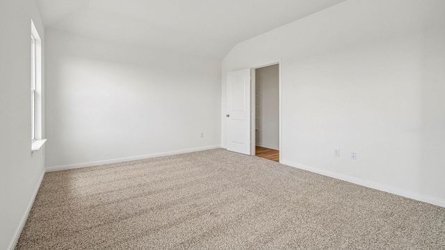 275 Mustang Lake CIR, Buda, TX 78610