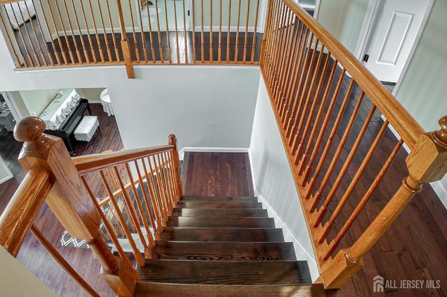 47 Bay Hill Boulevard, Monroe, NJ 08831