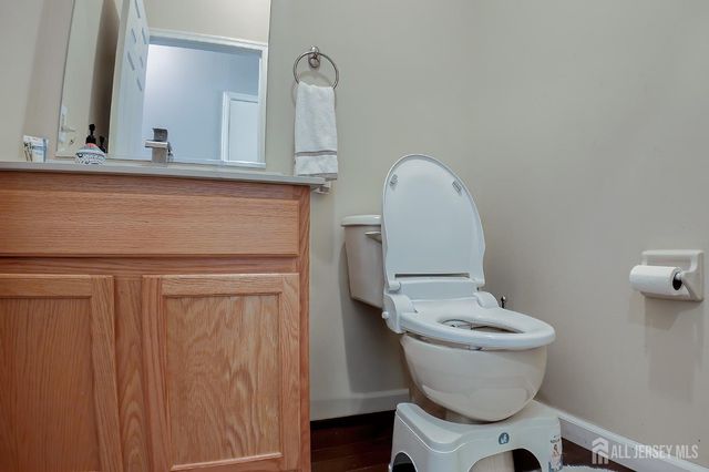 47 Bay Hill Boulevard, Monroe, NJ 08831