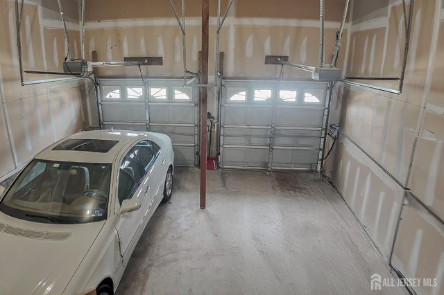 47 Bay Hill Boulevard, Monroe, NJ 08831