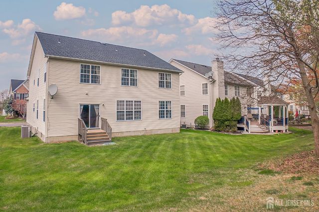 47 Bay Hill Boulevard, Monroe, NJ 08831