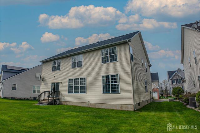 47 Bay Hill Boulevard, Monroe, NJ 08831