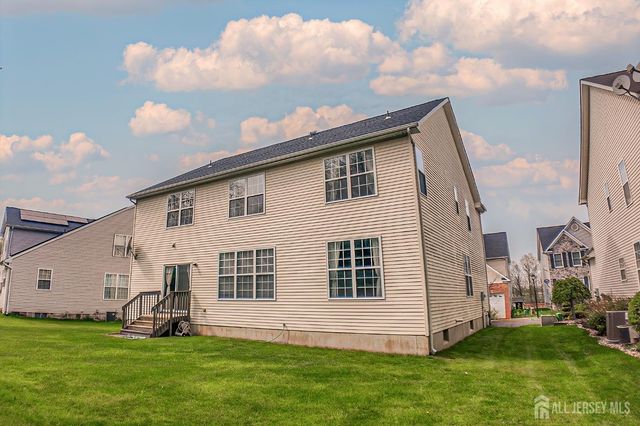 47 Bay Hill Boulevard, Monroe, NJ 08831