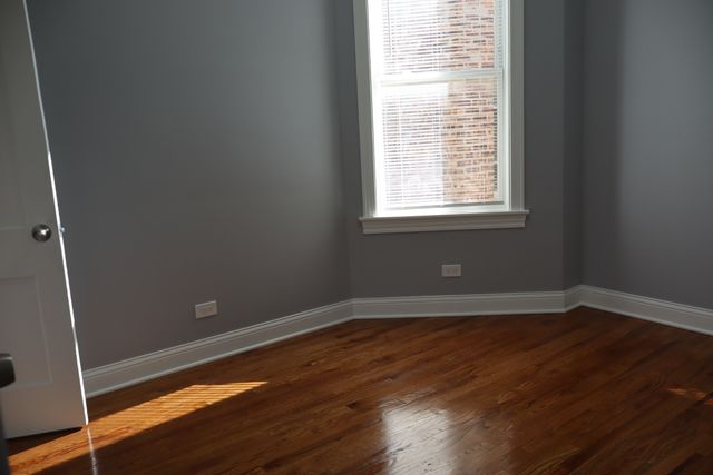 4120 W Gladys Avenue 2, Chicago, IL 60624