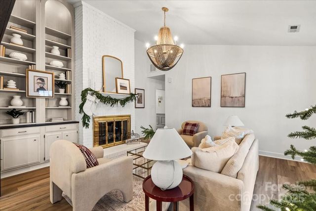 4714 Dawnridge Drive, Charlotte, NC 28226