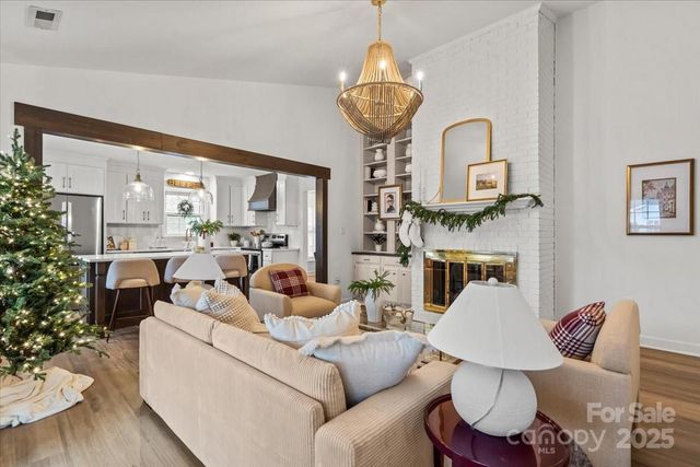 4714 Dawnridge Drive, Charlotte, NC 28226