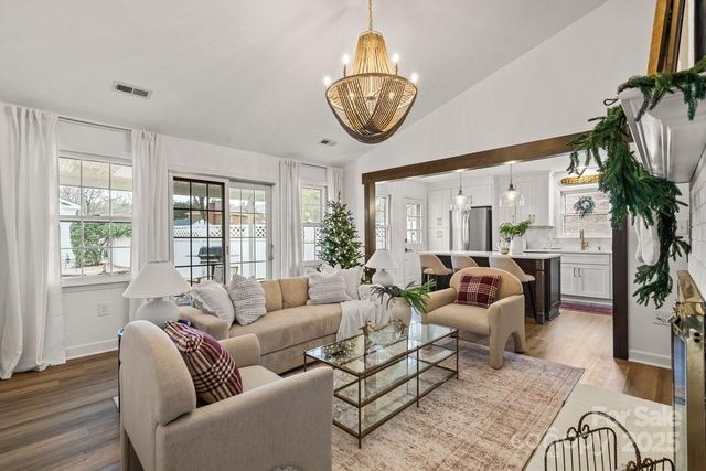 4714 Dawnridge Drive, Charlotte, NC 28226