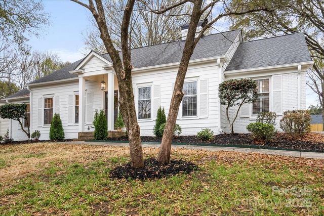 4714 Dawnridge Drive, Charlotte, NC 28226