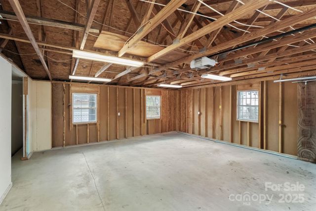 4714 Dawnridge Drive, Charlotte, NC 28226