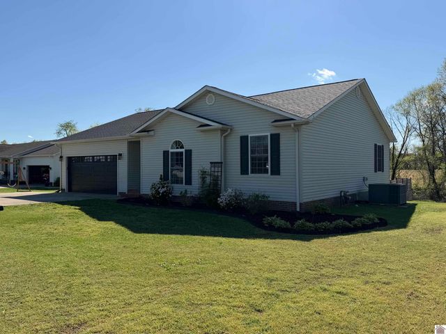 215 Dana Lane, Mayfield, KY 42066