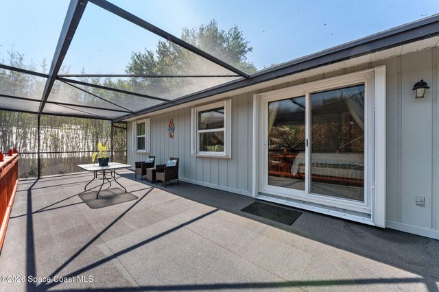1140 Two Oaks Boulevard, Merritt Island, FL 32952