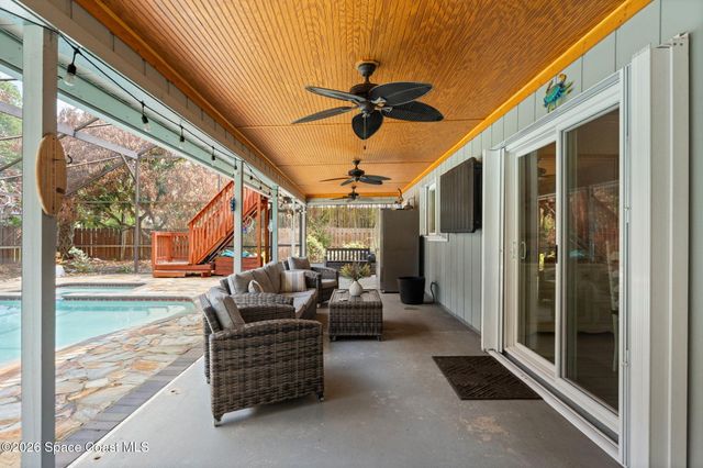 1140 Two Oaks Boulevard, Merritt Island, FL 32952