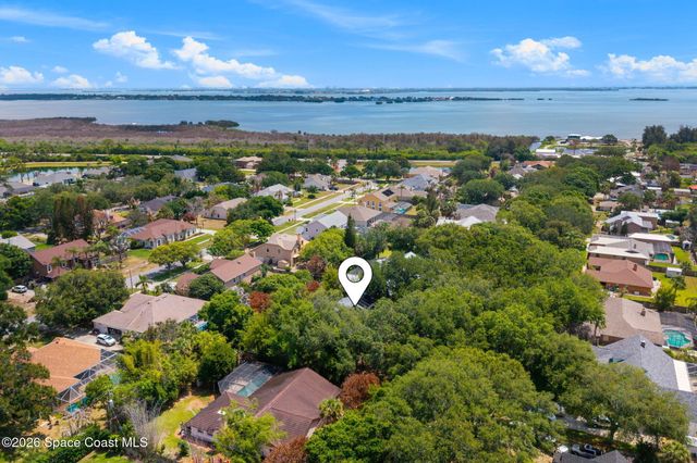 1140 Two Oaks Boulevard, Merritt Island, FL 32952