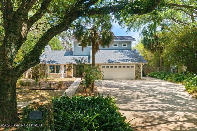 1140 Two Oaks Boulevard, Merritt Island, FL 32952
