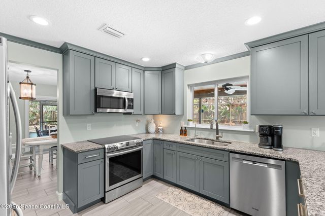 1140 Two Oaks Boulevard, Merritt Island, FL 32952