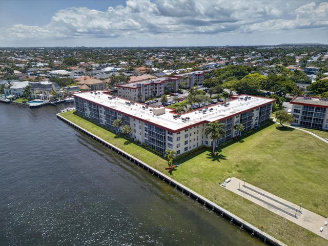 3100 NE 48th Court, Lighthouse Point, FL 33064