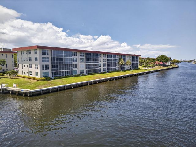 3100 NE 48th Court, Lighthouse Point, FL 33064