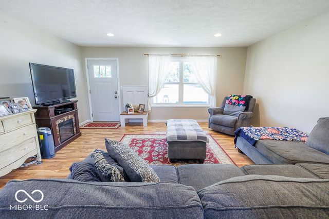 3708 Megan Court, Spencer, IN 47460