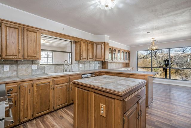 15 LANCASTER Road, Amarillo, TX 79124