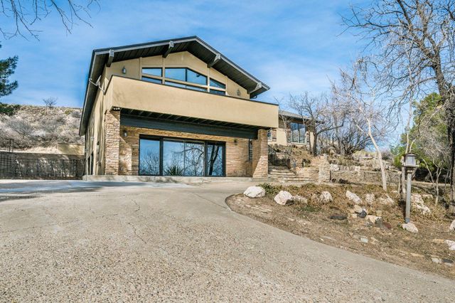 15 LANCASTER Road, Amarillo, TX 79124